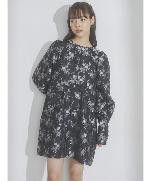 merry jenny（メリージェニー）の「flowerジャガードパフミニ