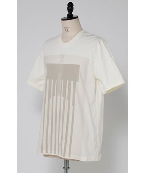 JULIUS（ユリウス）の「JULIUS/ユリウス/グラフィックプリントTシャツ