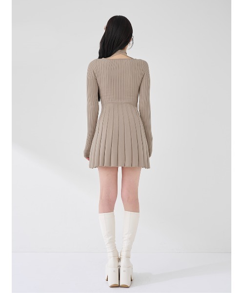 ネックリボンデザインフレアニットミニワンピース（ワンピース