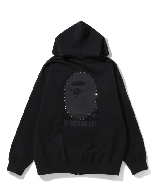 A BATHING APE（アベイシングエイプ）の「CRYSTAL BY BATHING OVERDYED