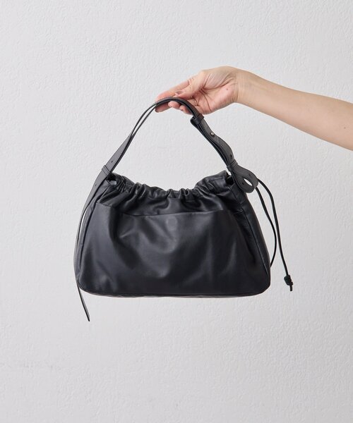 レザーフラップショルダーバッグ（ショルダーバッグ）｜ear