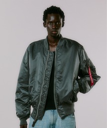 Alpha Industries（アルファインダストリーズ）の「ALPHA×WAIPER別注