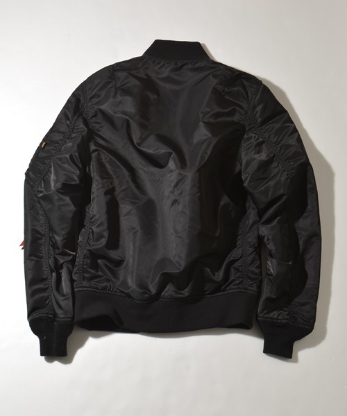 Alpha Industries（アルファインダストリーズ）の「ALPHA×SHIPS