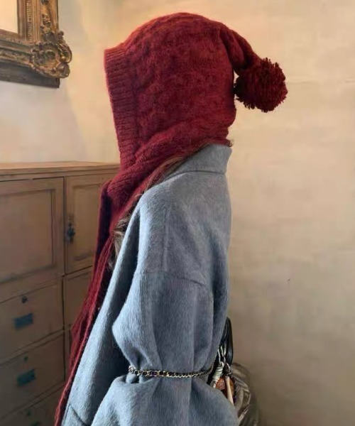 ぽんぽんフード付き ケーブルニット マフラー/バラクラバ（マフラー