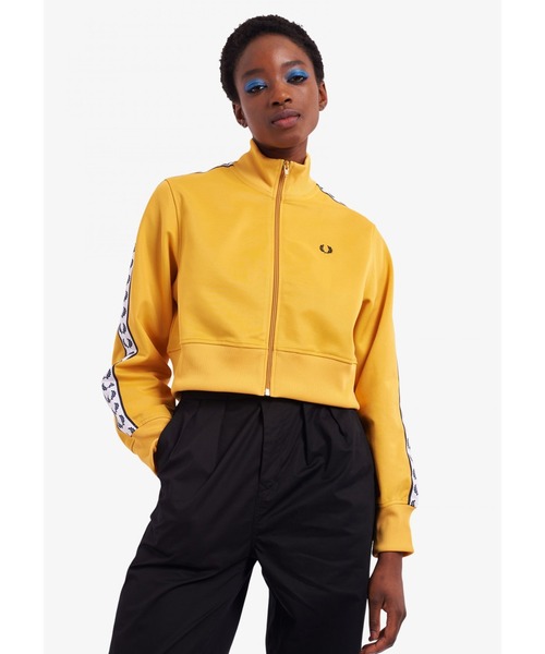 FRED PERRY（フレッドペリー）の「Cropped Taped Track Jacket