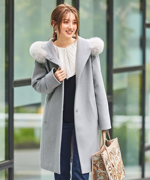 Feroux（フェルゥ）の「エアリーモッサフード付きウール コート