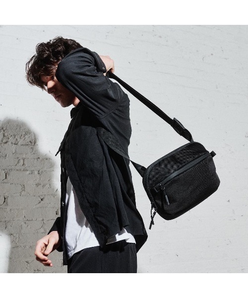 AER Day Sling 3 Max / AER-21038・AER-22038（ボディバッグ/ウエスト