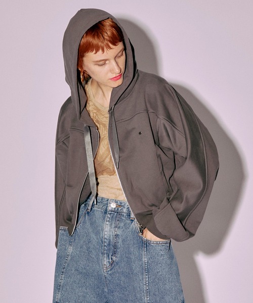 MAISON SPECIAL（メゾンスペシャル）の「Front Zip Short Hoodie
