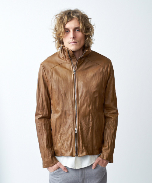 TROVE（トローヴ）の「SOLUMN LEATHER BLOUSON（ライダースジャケット