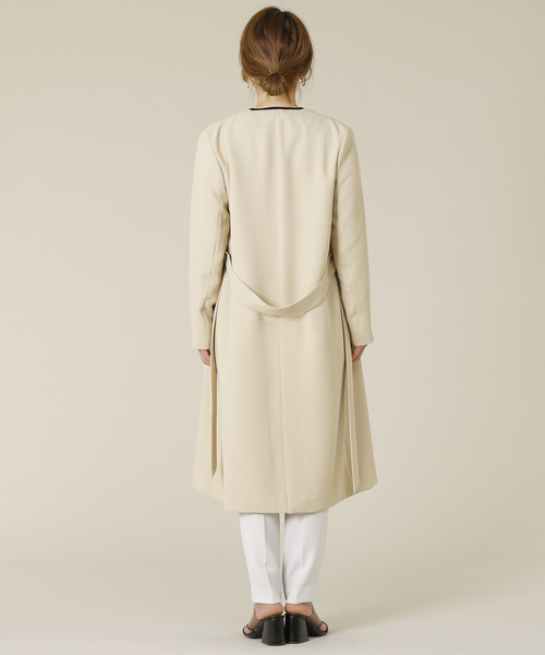 Tiara（ティアラ）の「バイカラーラウンドネックコート（その他