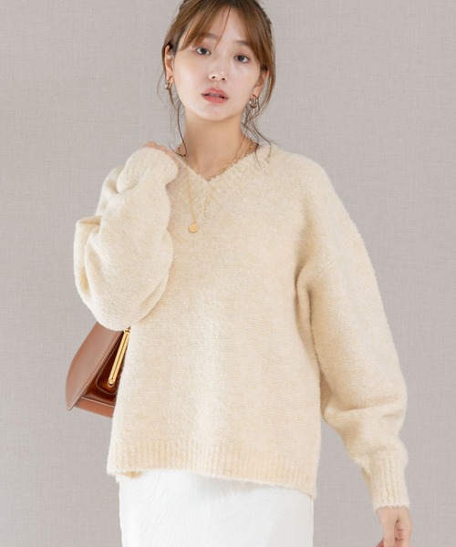 セール】『WEB限定』Vネックカーブスリーブニット（ニット/セーター