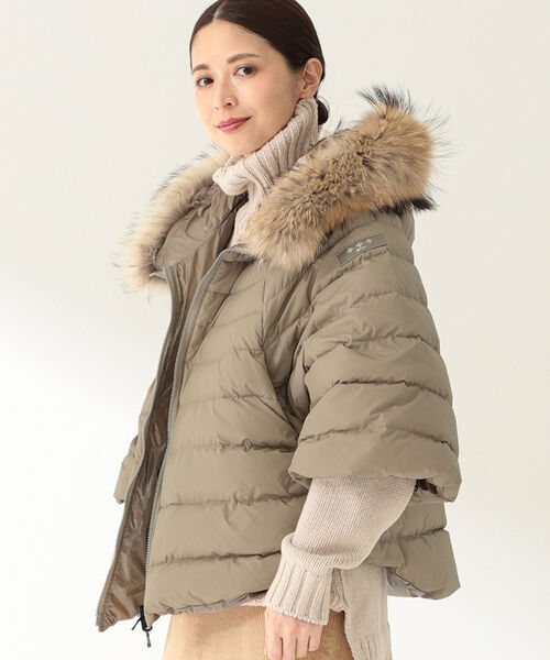 TATRAS（タトラス）の「TATRAS / MALE リバーシブルダウンポンチョ