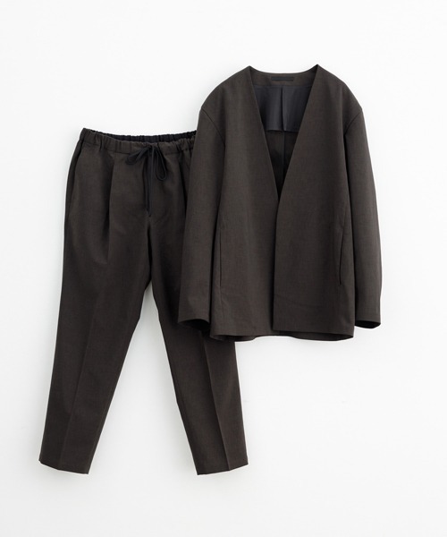 ADAM ET ROPE'（アダムエロペ）の「ノーカラージャケット＆イージー