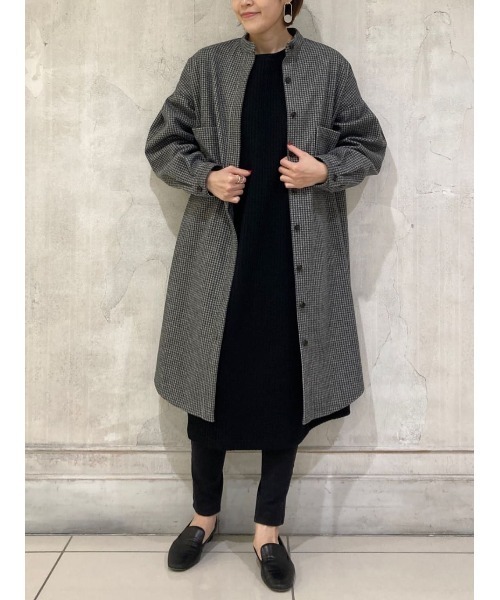 BEARDSLEY（ビアズリー）の「袖口と肩のタックでふんわりボリューム袖