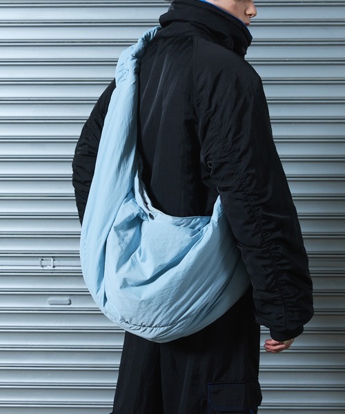 a2o（エーツーオー）の「【a2o】ワイドギャザーショルダーバッグ