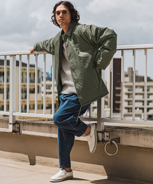 mj10318- Bearing in mindプリントコーチジャケット（ナイロン