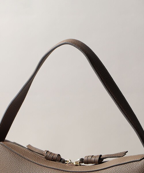 tov（トーヴ）の「＜TOV＞CROSS ONE HAND L（ショルダーバッグ）」 - WEAR