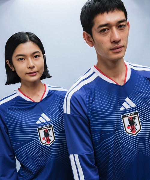 アディダス サッカー日本代表 2026 ホーム レプリカ ユニフォーム 長袖
