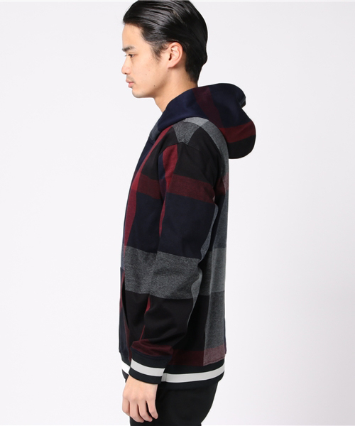 BLACK LABEL CRESTBRIDGE（ブラックレーベル・クレストブリッジ）の