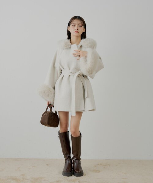 セール】【4色展開】ファー襟ケープコート（ポンチョ）｜Chico（チコ
