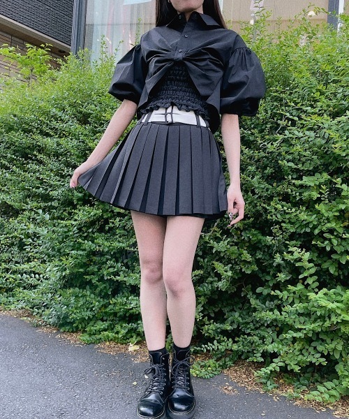 lilLilly（リルリリー）の「ダブルベルトプリーツスカート（スカート