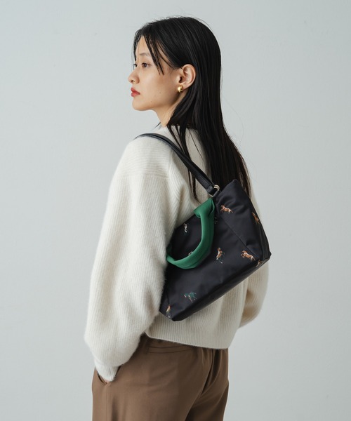 russet（ラシット）の「【馬柄に新デザインが登場】ダブルハンドル