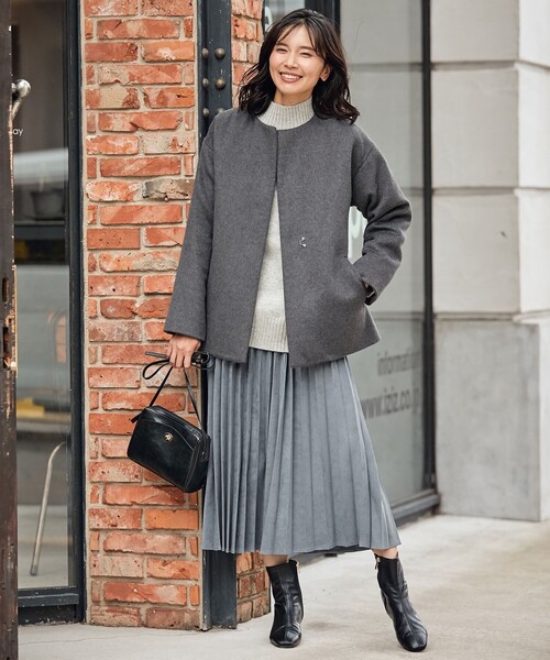 ANY（エニィ）の「カシミヤブレンドノーカラーサイドスリットショート