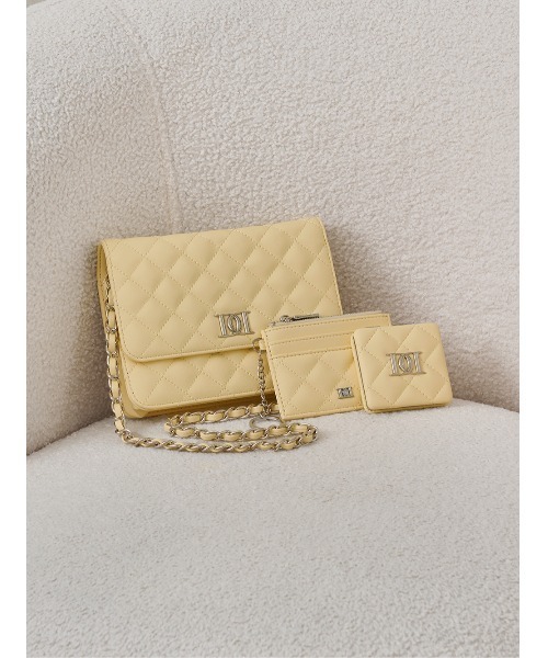 Darich（ダーリッチ）の「DDロゴキルティングトラベルセット