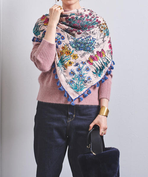 manipuri（マニプリ）の「＜manipuri（マニプリ）＞ポンポン ストール