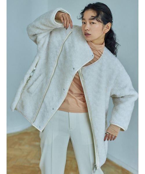 CASA FLINE（カーサフライン）の「再生ポリエステルリバーシブルコート