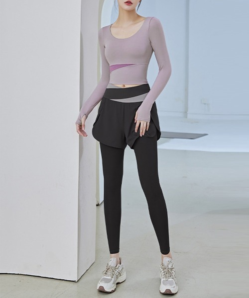 セール】【大きいサイズ有/吸汗速乾/ストレッチ有】長袖ヨガウェア