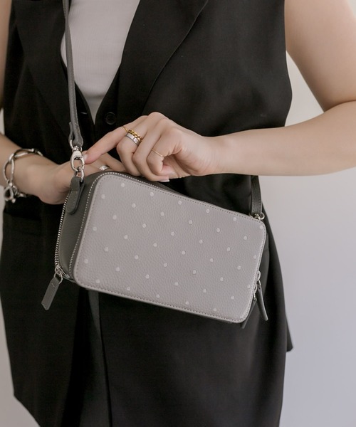 ear PAPILLONNER（イアパピヨネ）の「《リバイバル!牛革》整理整頓