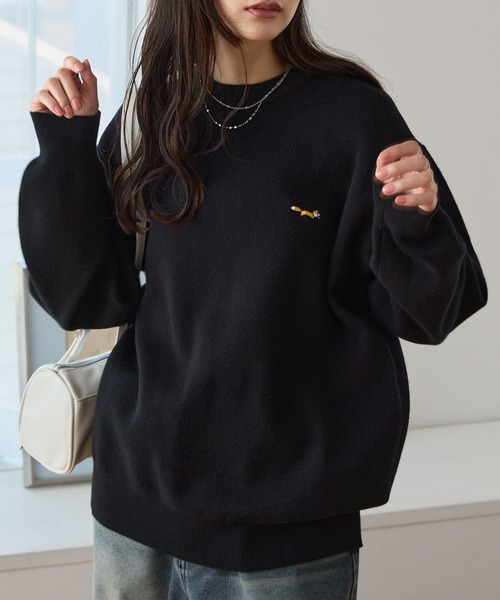 ROUGH&SWELL ブラック ニットセーター ウール ワッペン 刺繍 カメリアリボン刺繍入りニットセーター｜ピンクハウスオフィシャル