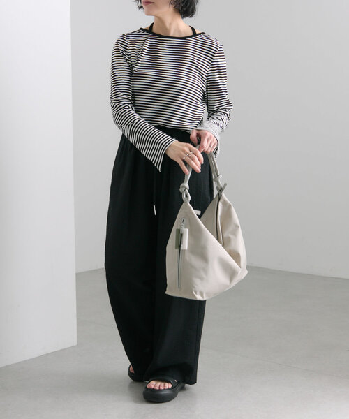 撥水/軽量/A4サイズ対応》樹脂パーツワンハンドルバッグ（トートバッグ