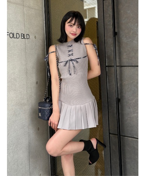 Darich（ダーリッチ）の「ドッキングレースアップミニワンピース