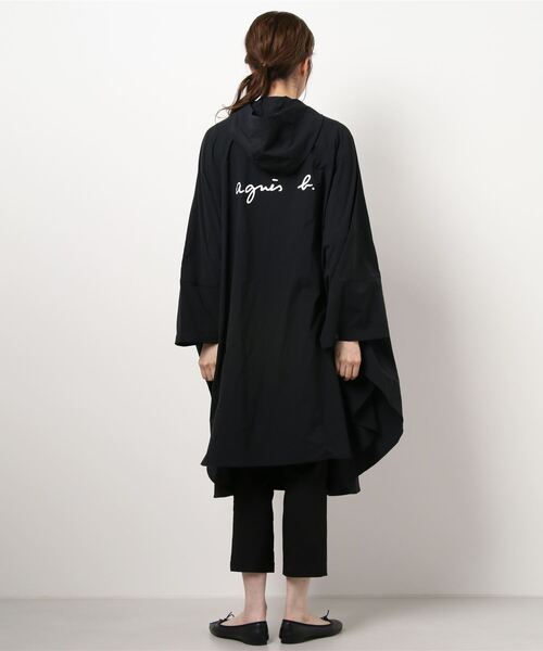 agnes b.（アニエスベー）の「【ユニセックス】UBE3 RAIN PONCHO ARENA