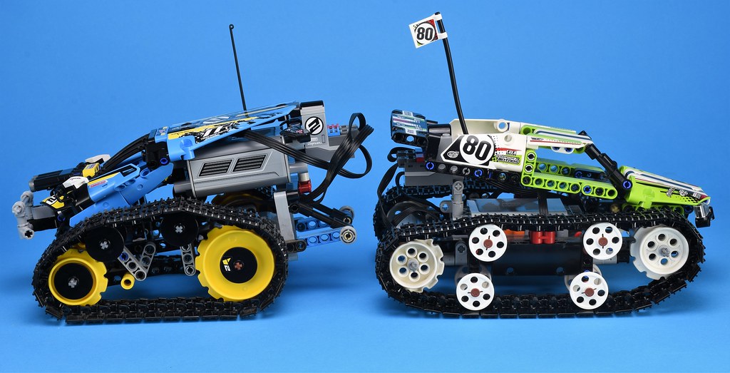 LEGO Technic 42095 Remote-Controlled Stunt Racer review | Brickset