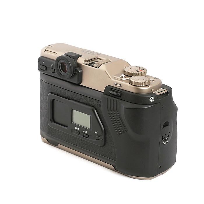 中古】(フジフイルム) FUJIFILM GA645Zi プロフェッショナル シルバー