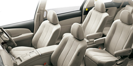 エスティマハイブリッド（トヨタ）X サイドリフトアップシート装着車