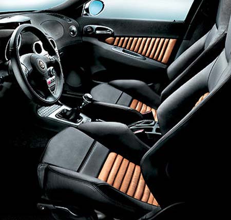 アルファ156（アルファロメオ）GTA（2004年4月）｜カタログから