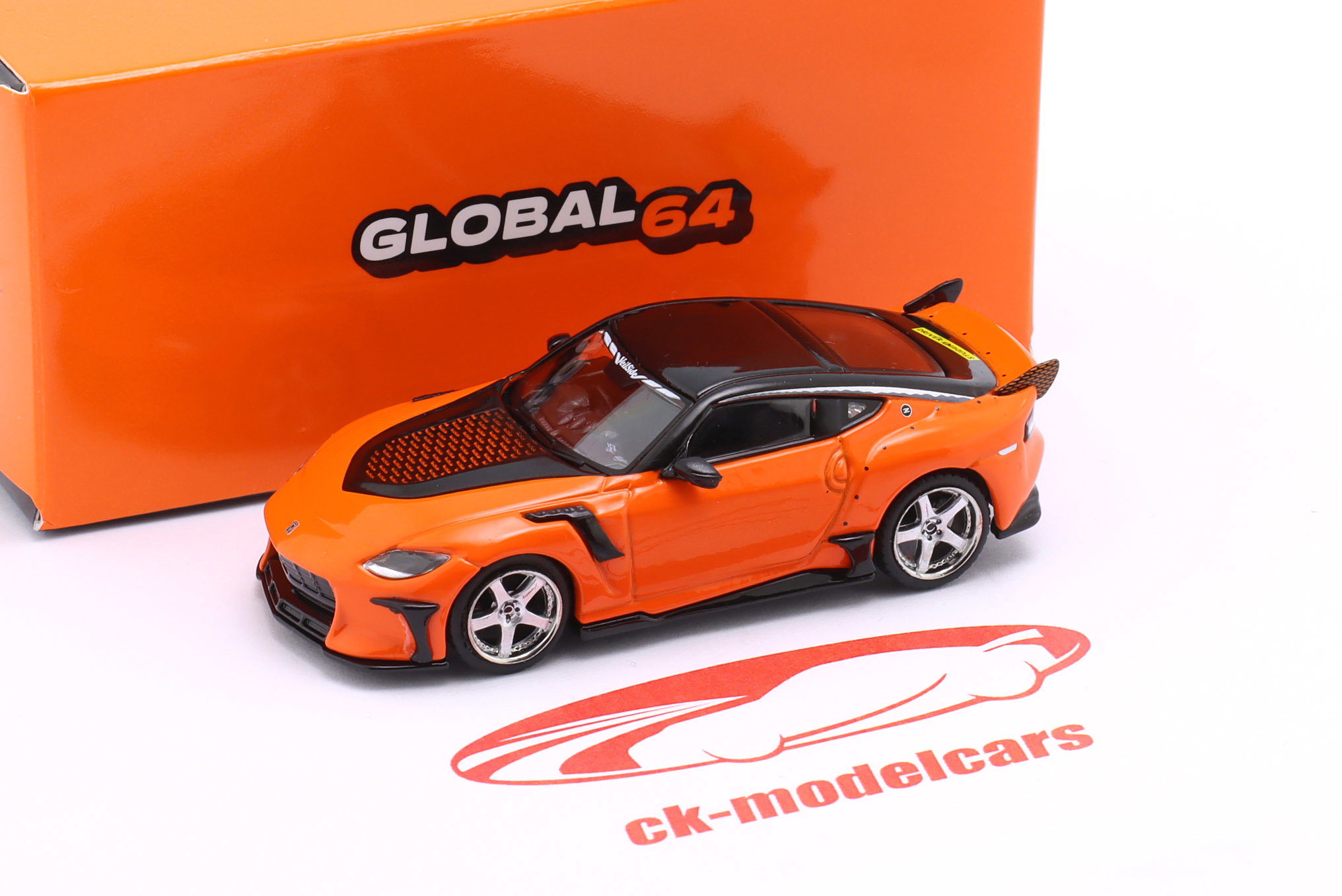 Tarmac Works 1:64 Nissan VeilSide FFZ400 Fairlady オレンジ / 黒