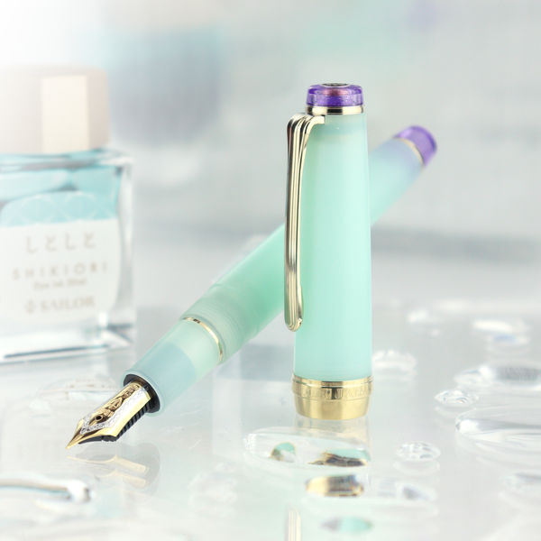 セーラー万年筆 四季織 雨音 万年筆 春雨(はるさめ) MF(中細字