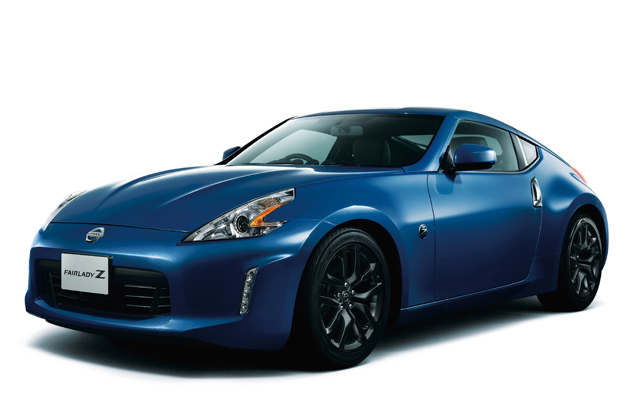 日産「フェアレディZ」に特別な青のカラーが新登場！|【業界先取り