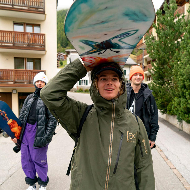 セール❗️BURTON AKサイクリックGORE-TEX 2Lオリーブ セール