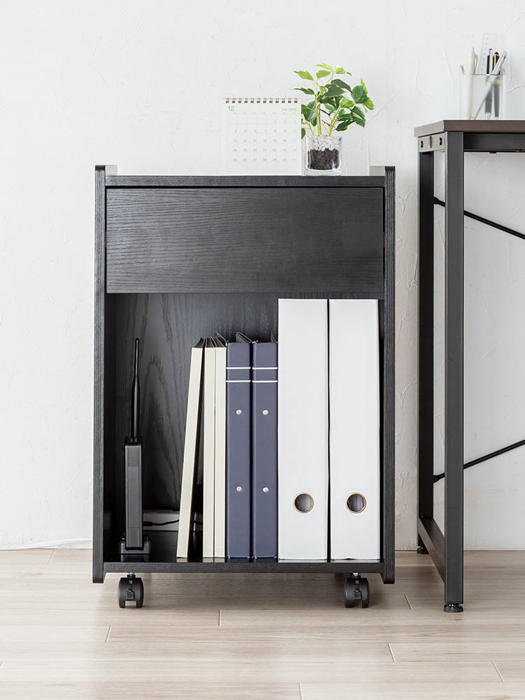 ベッドサイドテーブル（ナイトテーブル・キャスター付き・可動式