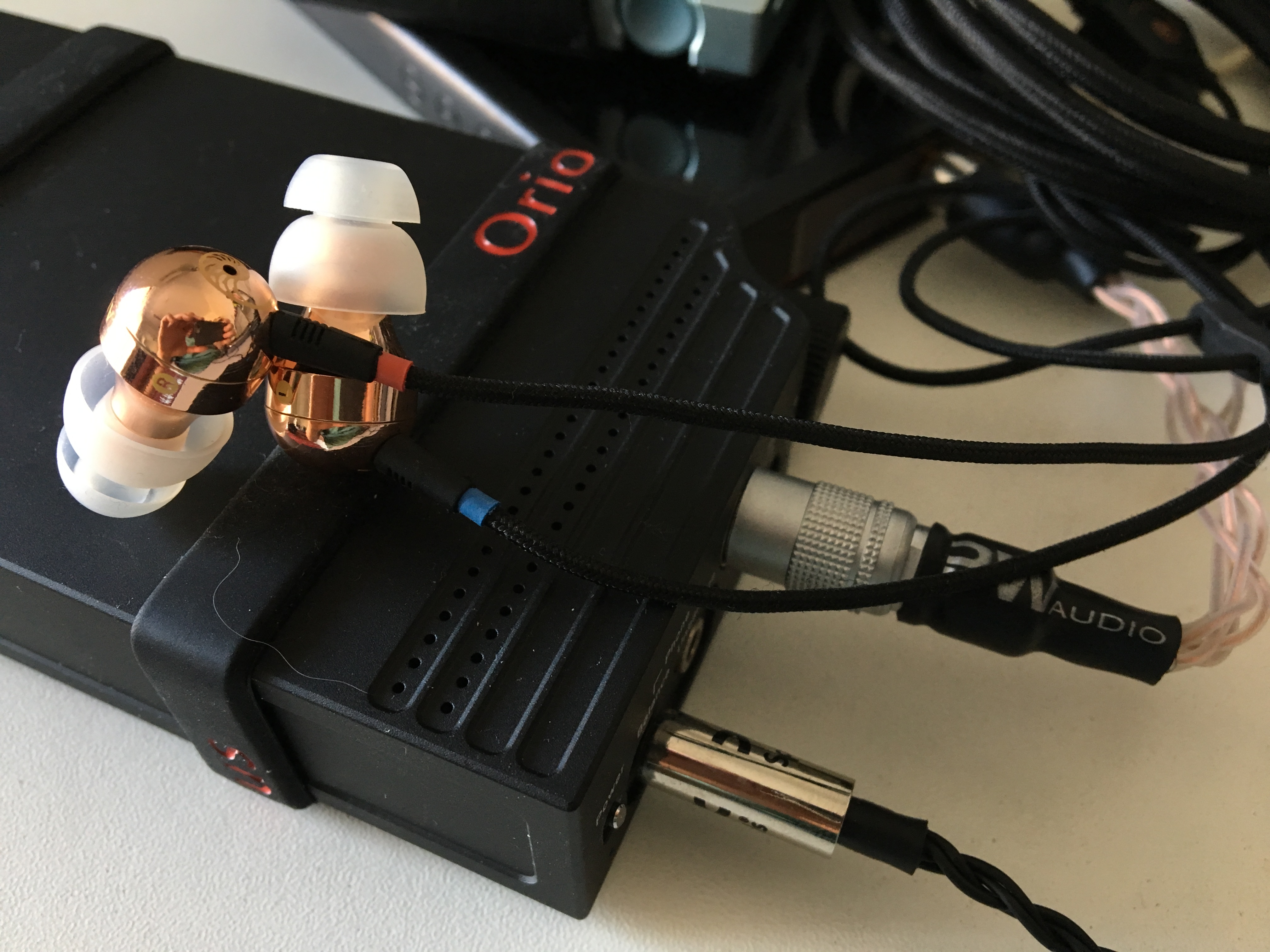 Oriolus BA-10 OAK,A First Attempt, Done Right | Headphone Reviews