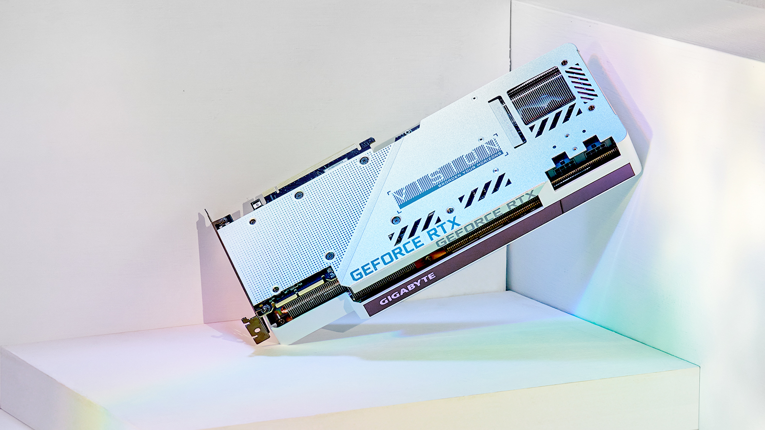 Gigabyte's RTX 3090 Vision OC: Creative Power | Tom's Hardware
