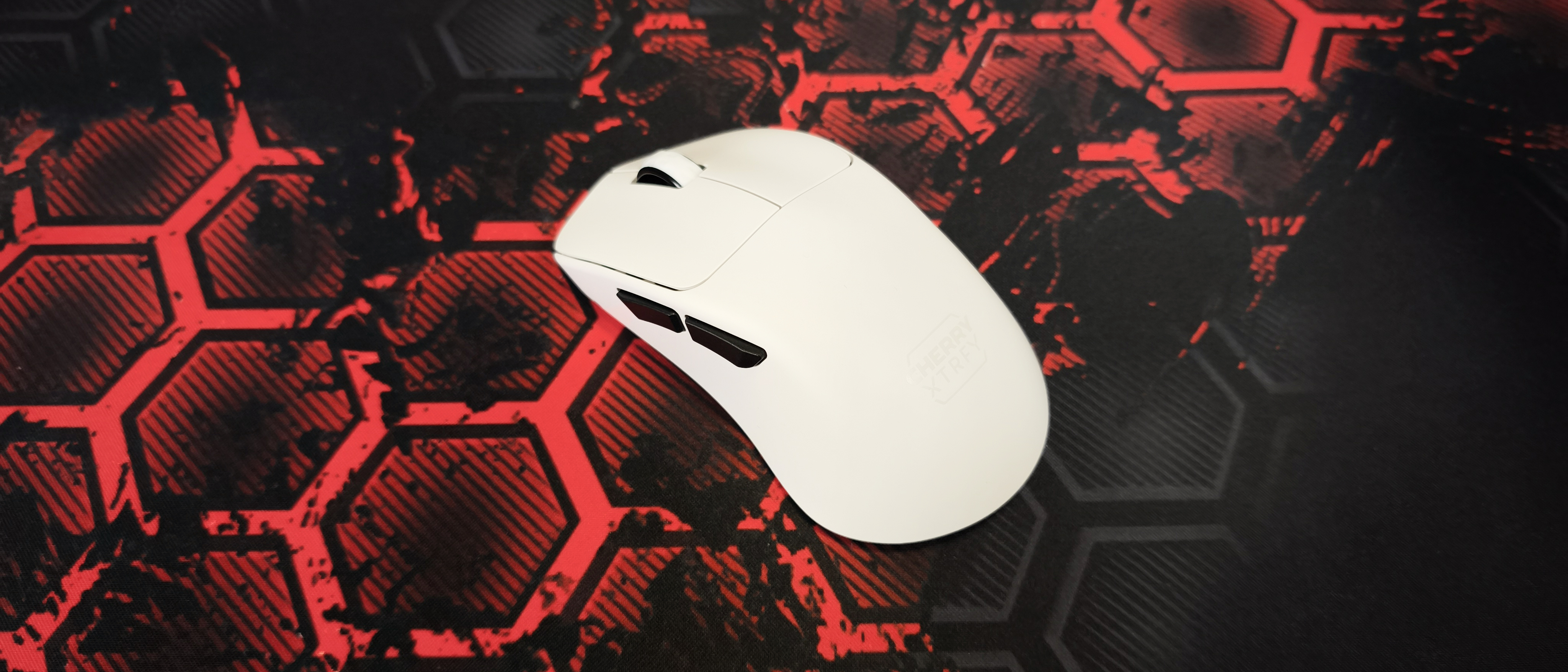 Cherry Xtrfy M64 Pro Wireless Mouse Review: Plug-and-play | Tom's