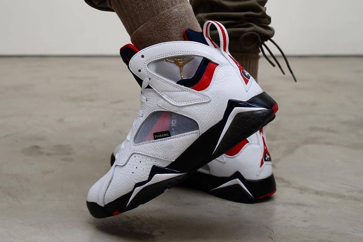 スニダンで購入可】5/14・5/22発売 PSG ×NIKE AIR JORDAN 7 RETRO 抽選