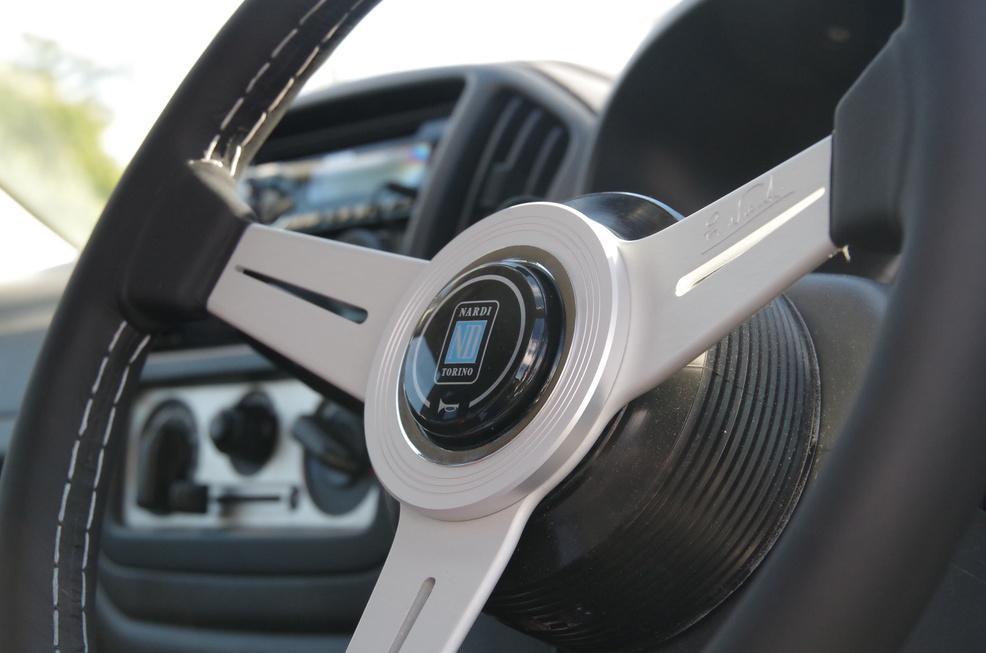 希少 ナルディ テクノ エボリューション ステアリング 36.5パイ 当時物